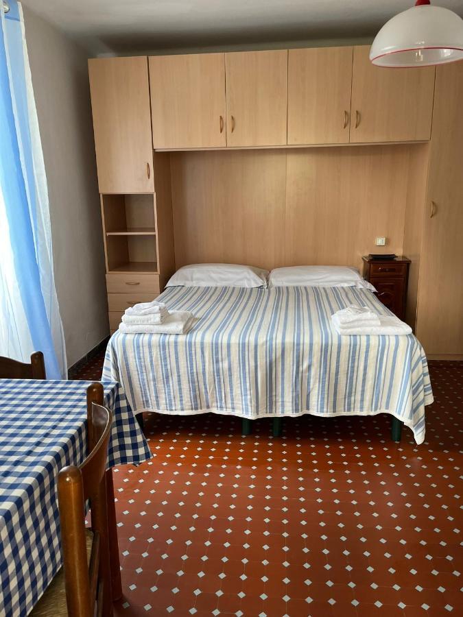 Casa Violetta Bed & Breakfast Марина ди Маса Екстериор снимка