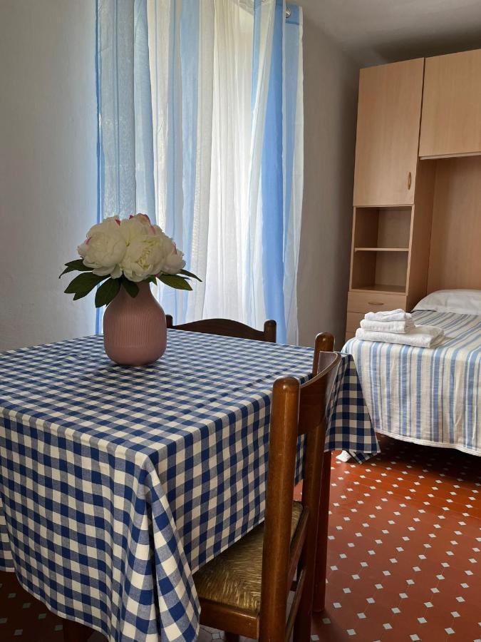 Casa Violetta Bed & Breakfast Марина ди Маса Екстериор снимка