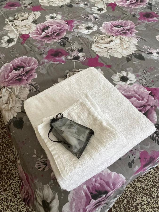 Casa Violetta Bed & Breakfast Марина ди Маса Екстериор снимка