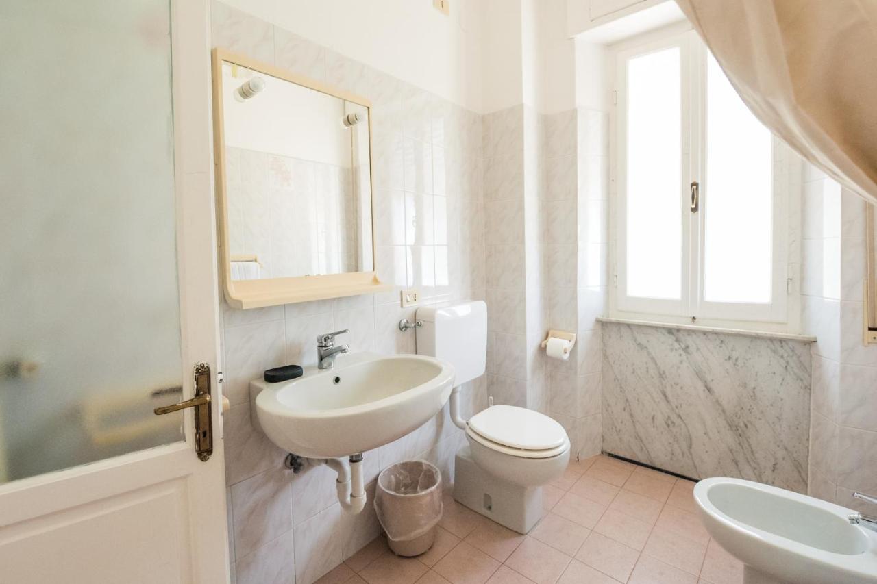 Casa Violetta Bed & Breakfast Марина ди Маса Екстериор снимка