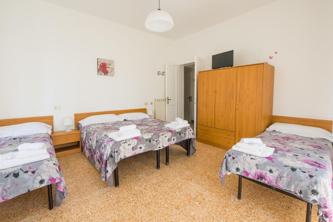 Casa Violetta Bed & Breakfast Марина ди Маса Екстериор снимка