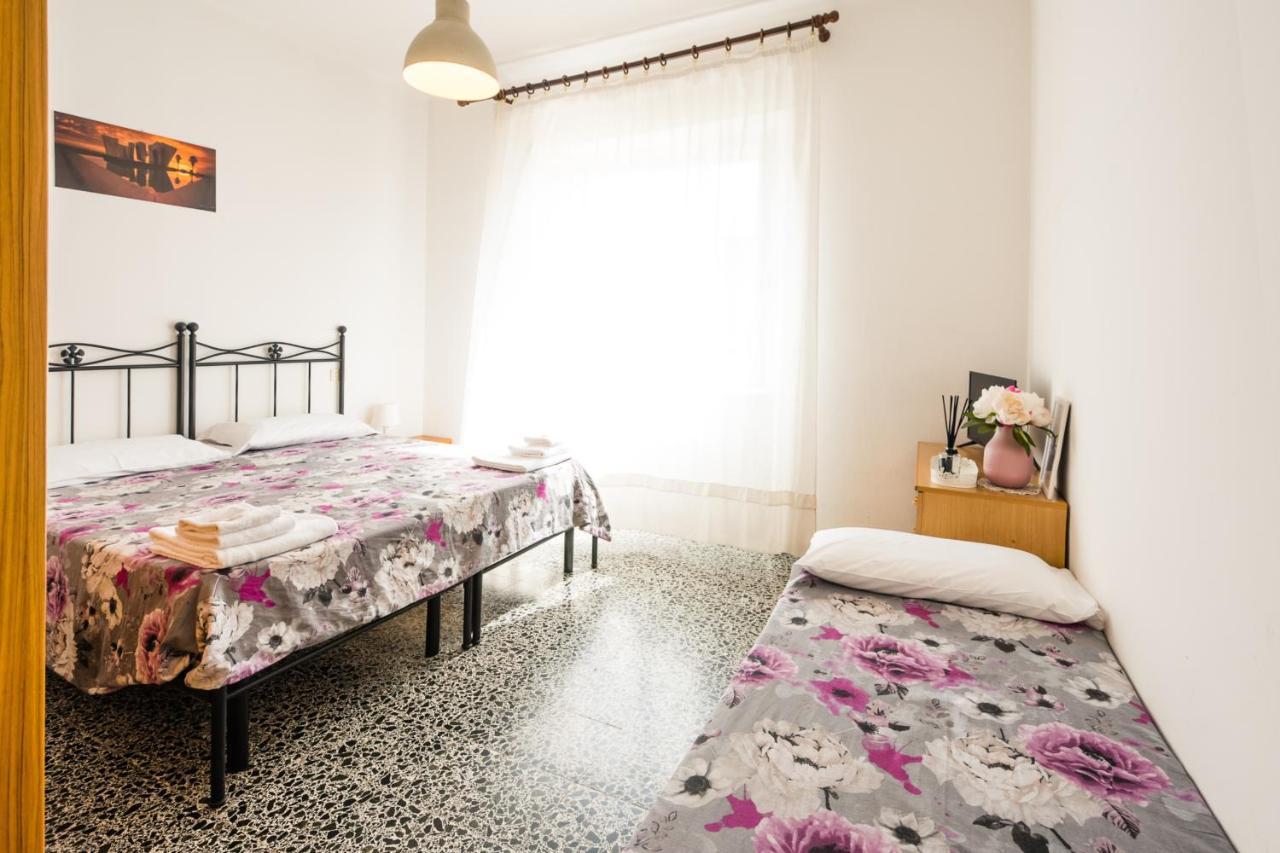 Casa Violetta Bed & Breakfast Марина ди Маса Екстериор снимка