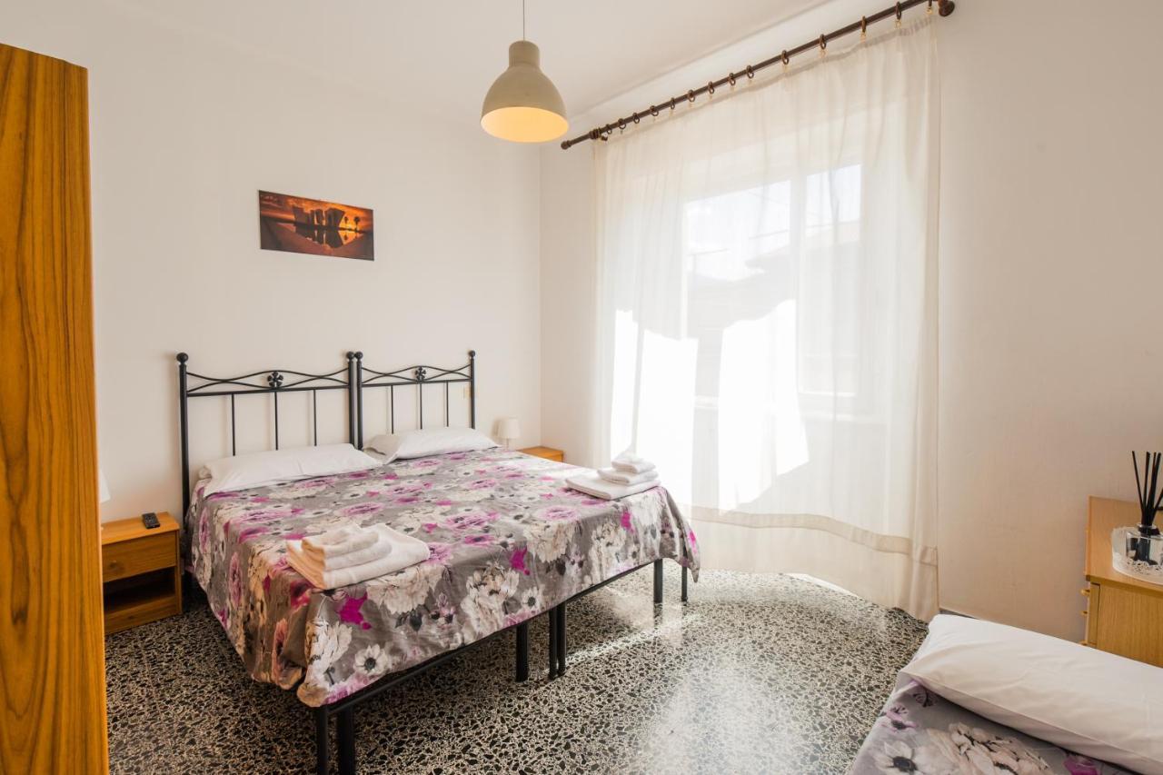 Casa Violetta Bed & Breakfast Марина ди Маса Екстериор снимка