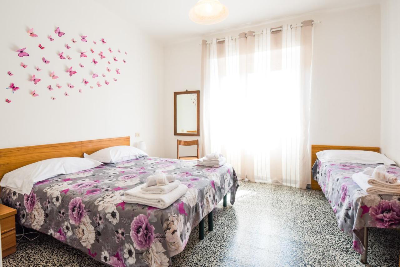 Casa Violetta Bed & Breakfast Марина ди Маса Екстериор снимка
