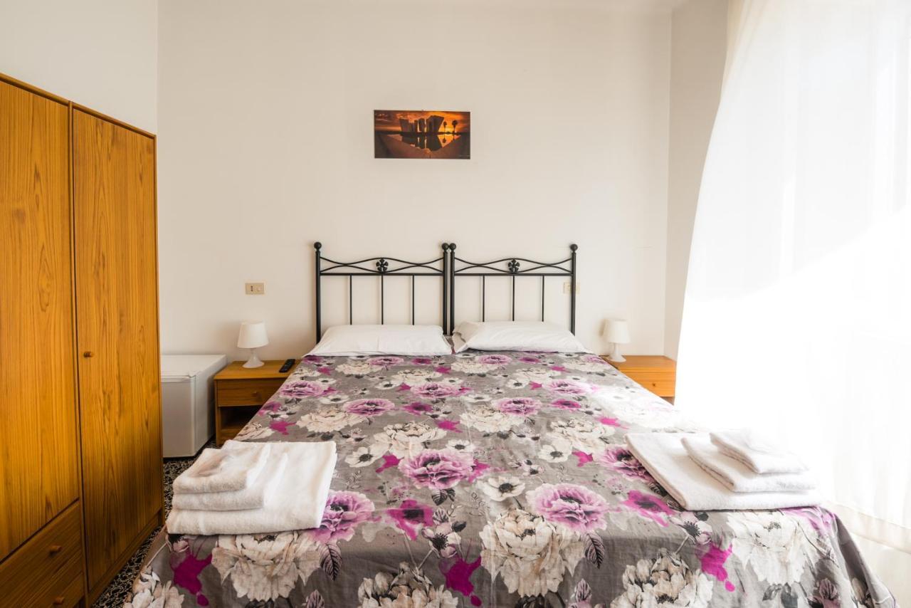 Casa Violetta Bed & Breakfast Марина ди Маса Екстериор снимка
