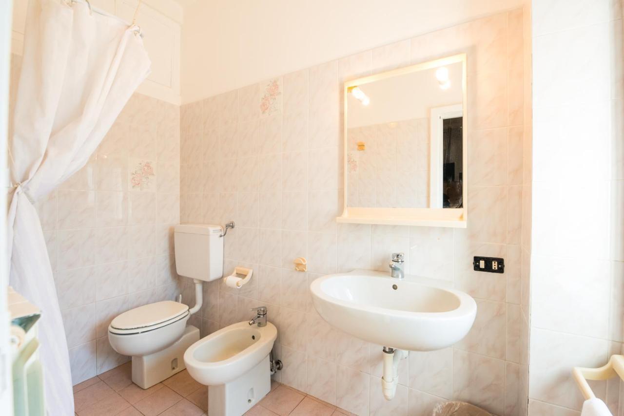 Casa Violetta Bed & Breakfast Марина ди Маса Екстериор снимка